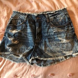 Vintage wash high rise shorts